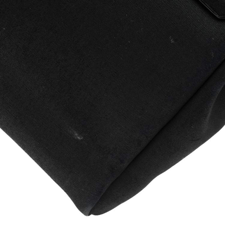 مملوكة مسبقًا Hermès Black Canvas and Leather Herbag Zip 31 Bag
