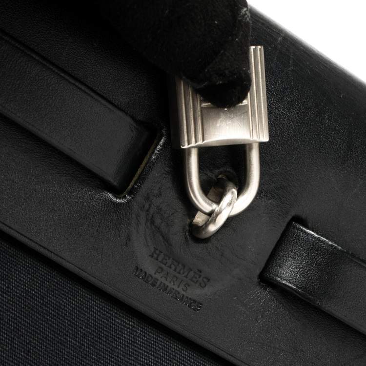 مملوكة مسبقًا Hermès Black Canvas and Leather Herbag Zip 31 Bag
