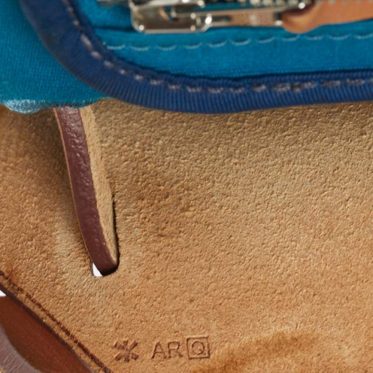 Pre Owned Hermes Bleu Izmir/Natural Canvas And Leather Herbag Zip 31 Bag