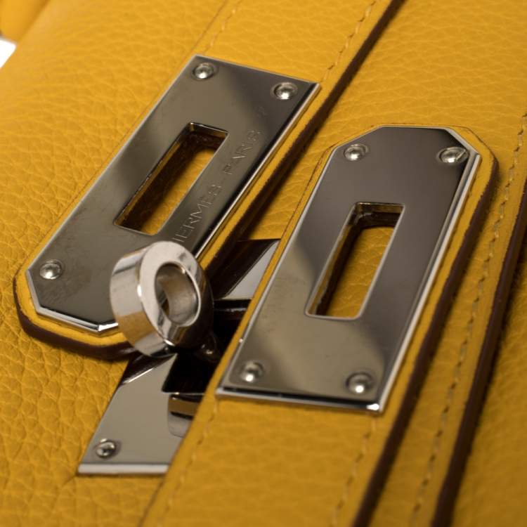 مملوكة مسبقًا Hermes Jaune Ambre Togo Leather Palladium Hardware Shoulder Kelly 42 Bag