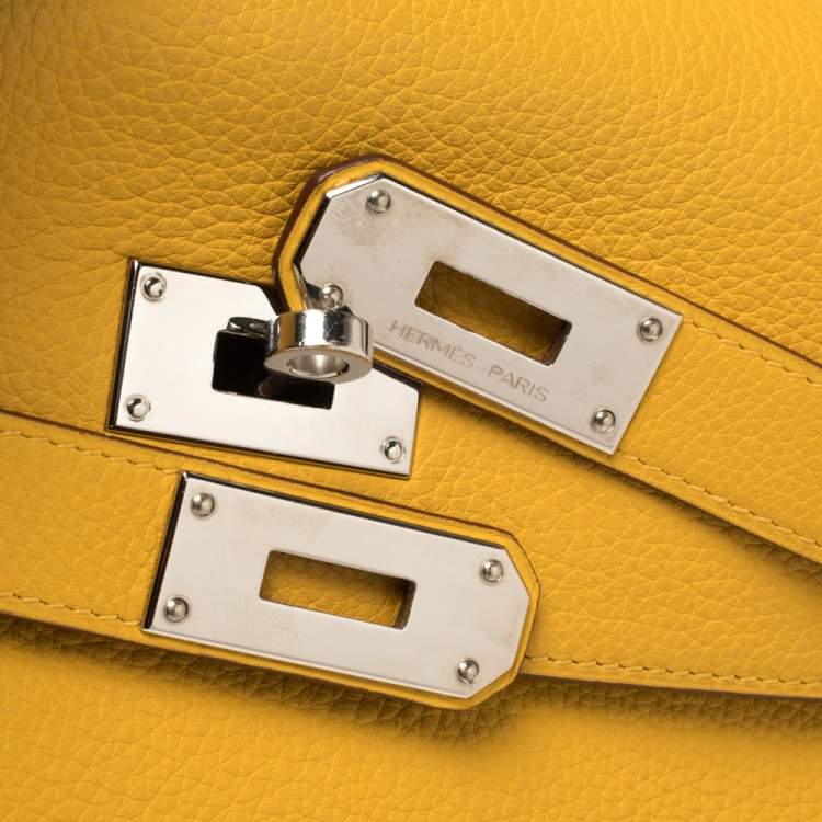 مملوكة مسبقًا Hermes Jaune Ambre Togo Leather Palladium Hardware Shoulder Kelly 42 Bag