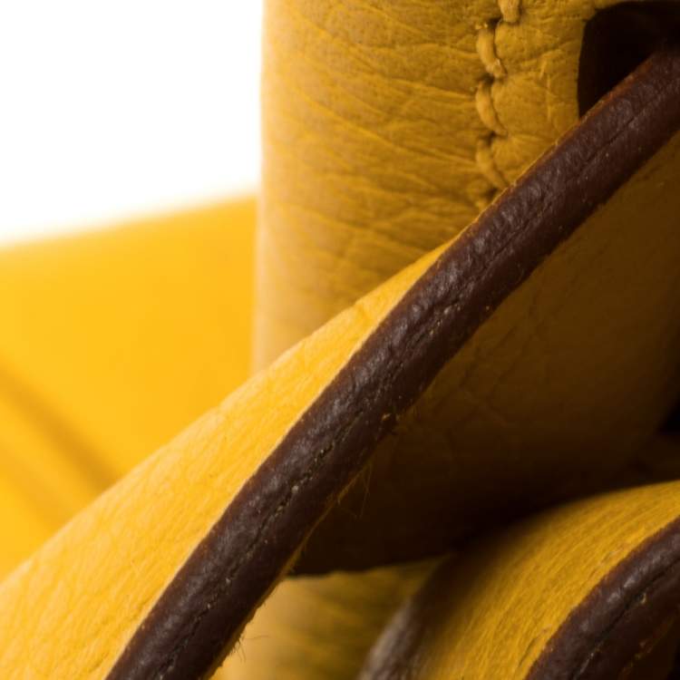 مملوكة مسبقًا Hermes Jaune Ambre Togo Leather Palladium Hardware Shoulder Kelly 42 Bag