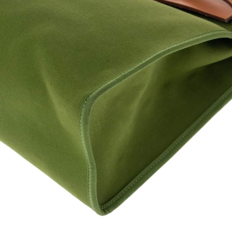 Pre Owned Hermes Apple Green/Natural Canvas and Leather Herbag Zip 31 Bag