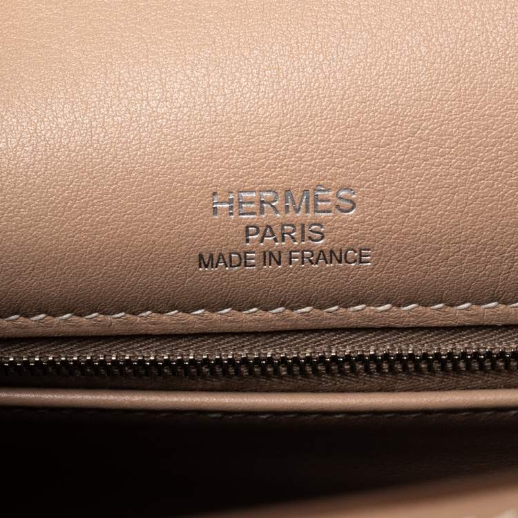 Pre Owned Hermes Argile Swift Leather and Chambray Toile Palladium Plated Kelly Retourne 35 Bag