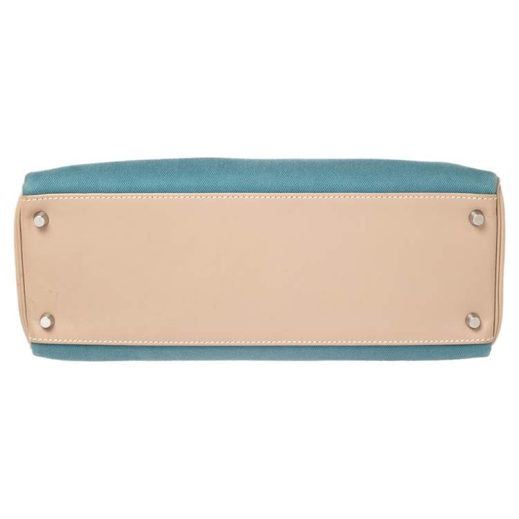 Pre Owned Hermes Argile Swift Leather and Chambray Toile Palladium Plated Kelly Retourne 35 Bag