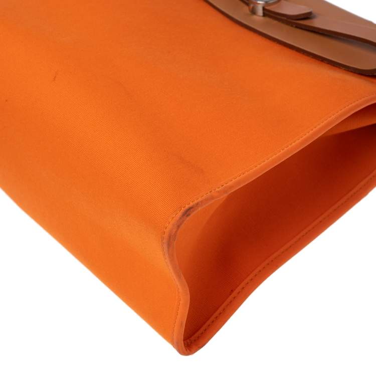 مملوكة مسبقًا Hermes Orange/Natural Canvas and Leather Herbag Zip PM Bag