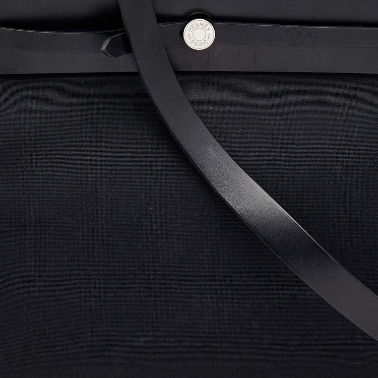 مملوكة مسبقًا Hermes Noir Toil And Vache Hunter Leather Herbag Zip 39 Bag