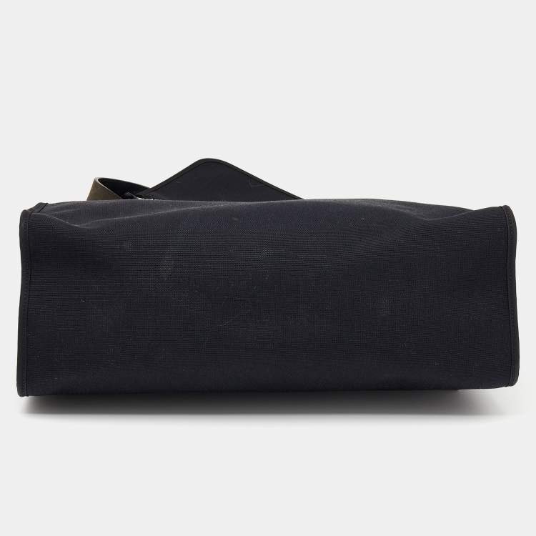 مملوكة مسبقًا Hermes Noir Toil And Vache Hunter Leather Herbag Zip 39 Bag