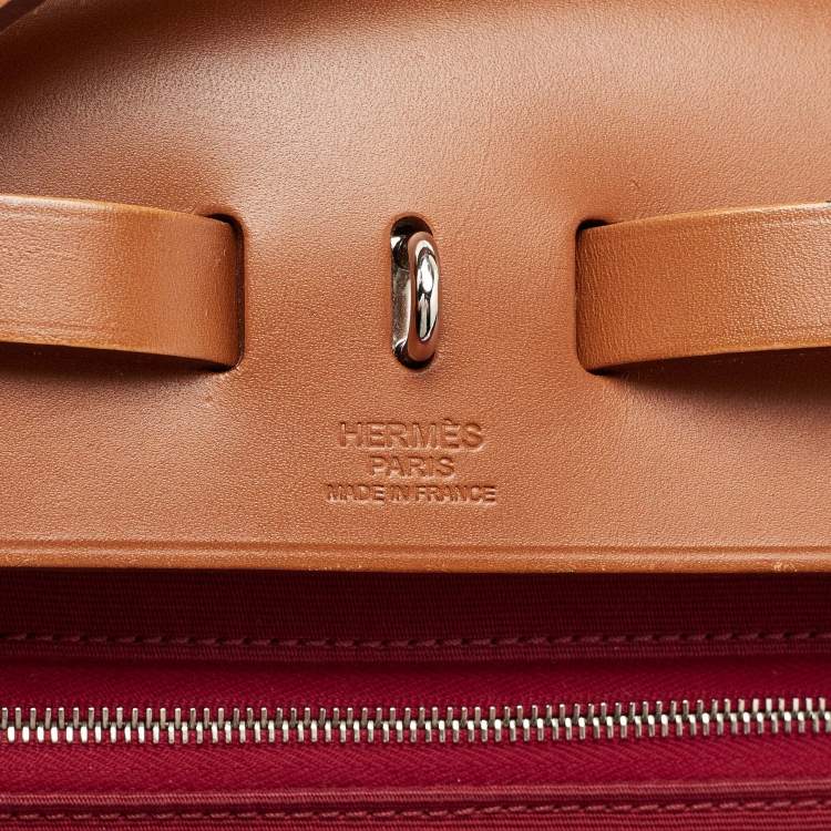 مملوكة مسبقًا Hermes Ruby/Fauve Canvas and Leather Herbag Zip 31 Bag