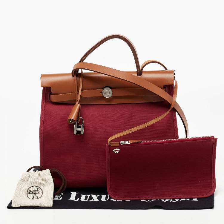 مملوكة مسبقًا Hermes Ruby/Fauve Canvas and Leather Herbag Zip 31 Bag