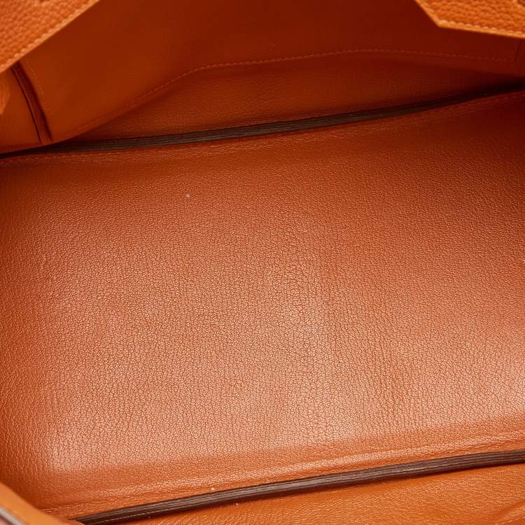 مملوكة مسبقًا Hermes Orange Togo Leather Gold Finish Birkin 35 Bag