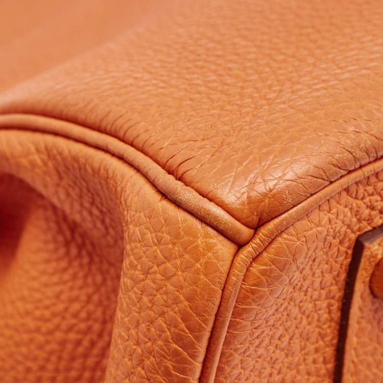 مملوكة مسبقًا Hermes Orange Togo Leather Gold Finish Birkin 35 Bag