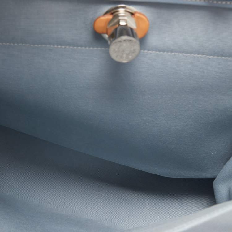 Pre Owned Hermes Natural/Bleu Lin Vache Hunter and Canvas Herbag Zip 39 Bag