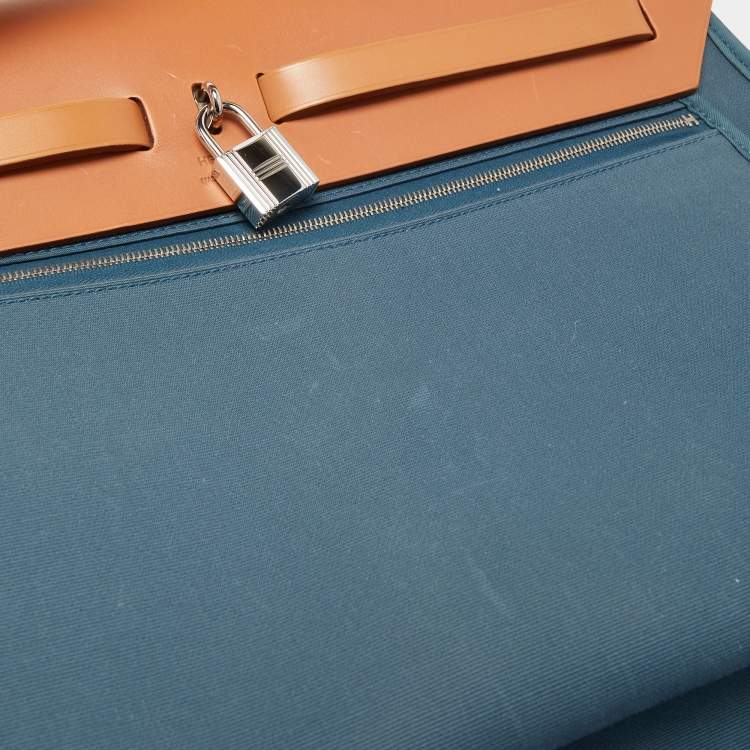 Pre Owned Hermes Natural/Bleu De Malte Leather and Canvas Herbag Zip 39 Bag