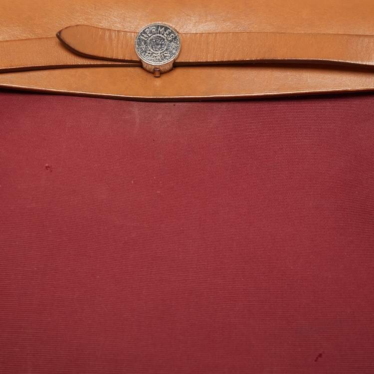 Pre Owned Hermes Ruby/Bleu de Malte/Naturel Leather and Canvas Herbag Zip 31 Bag