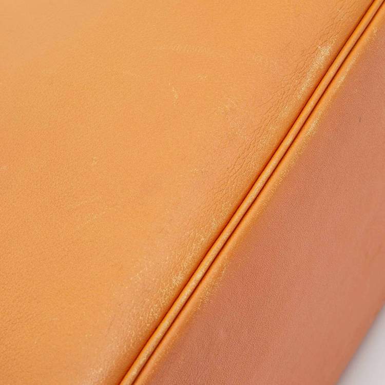 Pre Owned Hermes Orange Veau Gulliver Leather Gold Finish Birkin 30 Bag