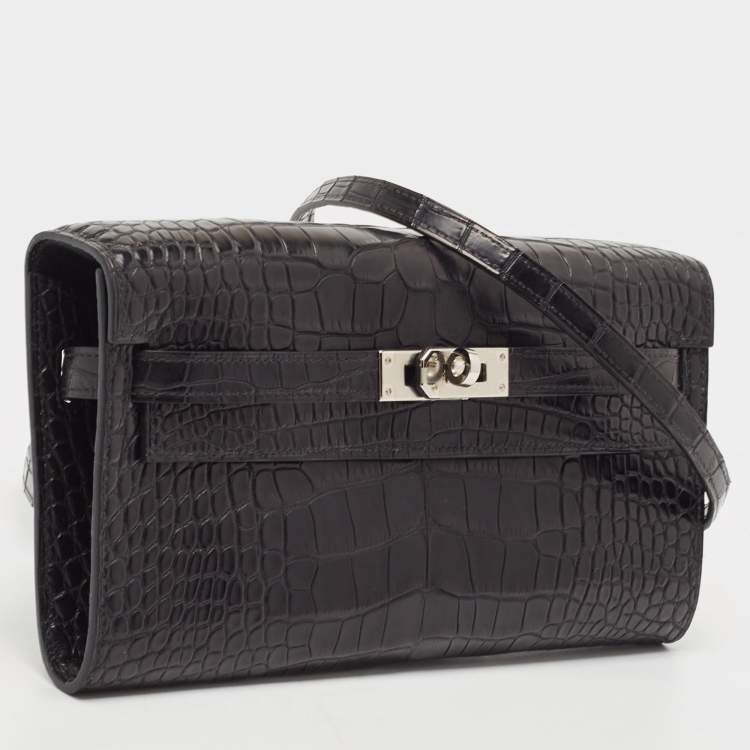 Pre Owned Hermès Noir Matte Alligator Mississippiensis Kelly To Go Wallet