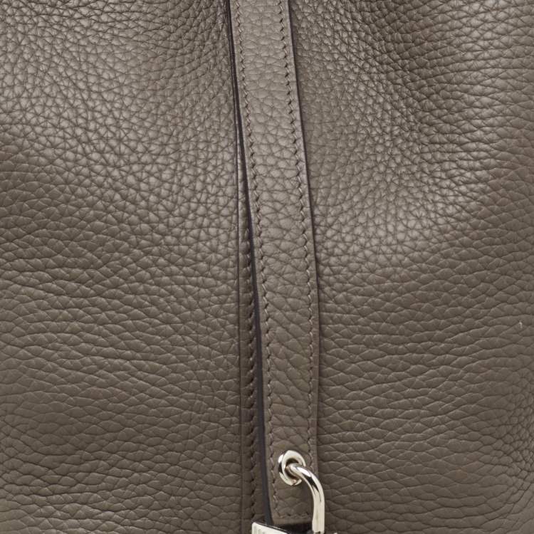 مملوكة مسبقًا Hermes Etain Taurillon Clemence Leather Picotin Lock 18 Bag