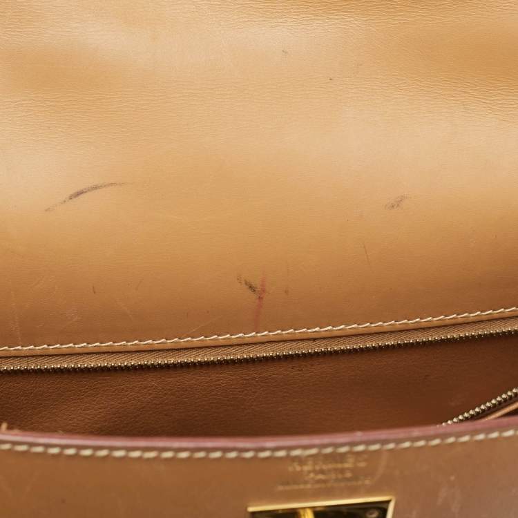 Pre Owned Hermes Natural Vache Leather Gold Finish Kelly Sellier 32 Bag