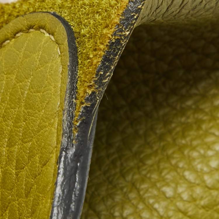 Pre Owned Hermes Vert Chartreuse Taurillon Clemence Leather Picotin 22 Bag
