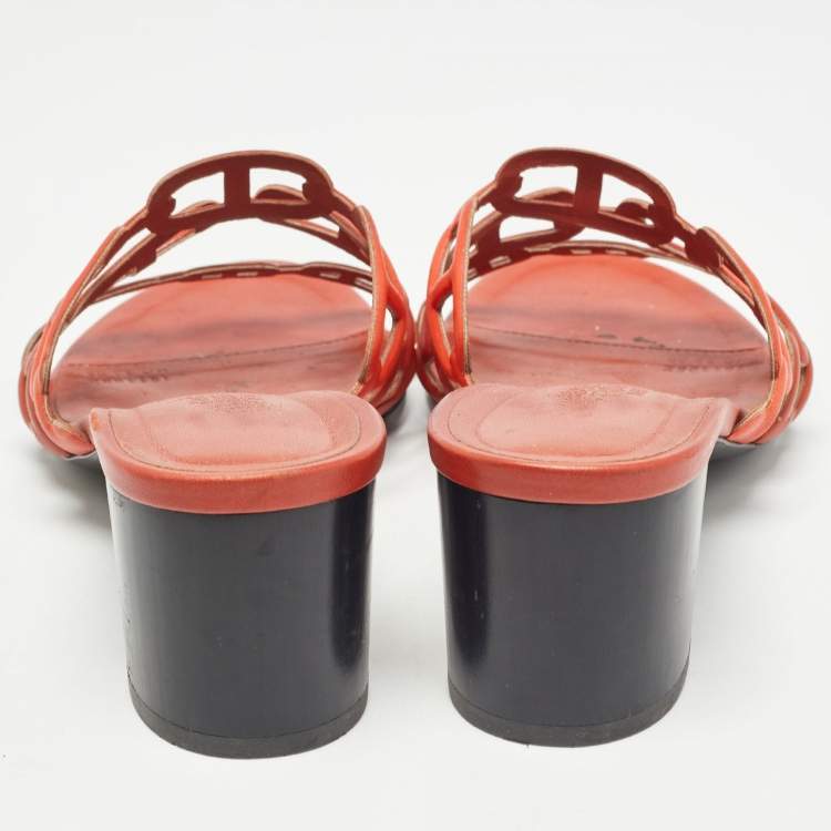 Pre Owned Hermes Orange/Brown Leather Tandem Sandals Size 38