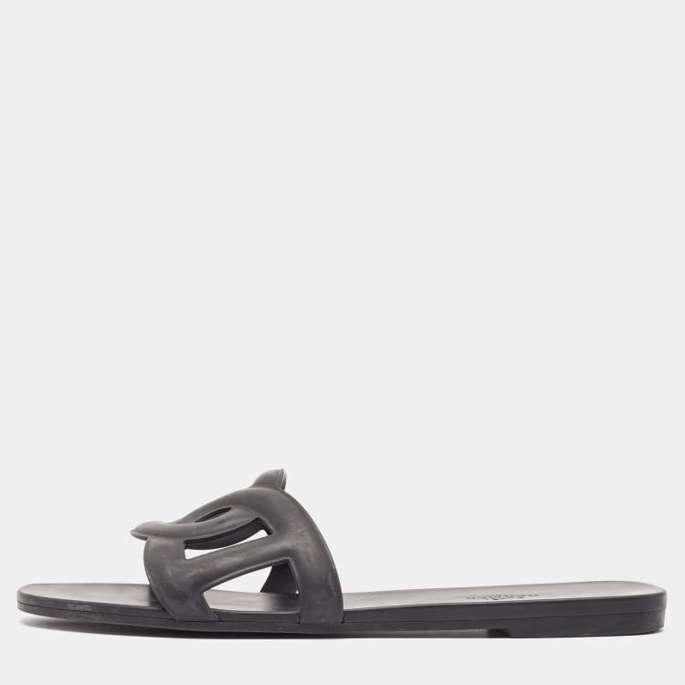 Pre Owned Hermes Black Rubber Aloha Flat Slides Size 41