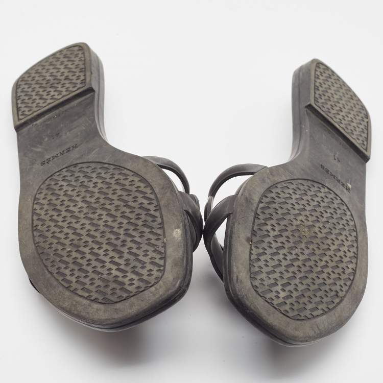 Pre Owned Hermes Black Rubber Aloha Flat Slides Size 41