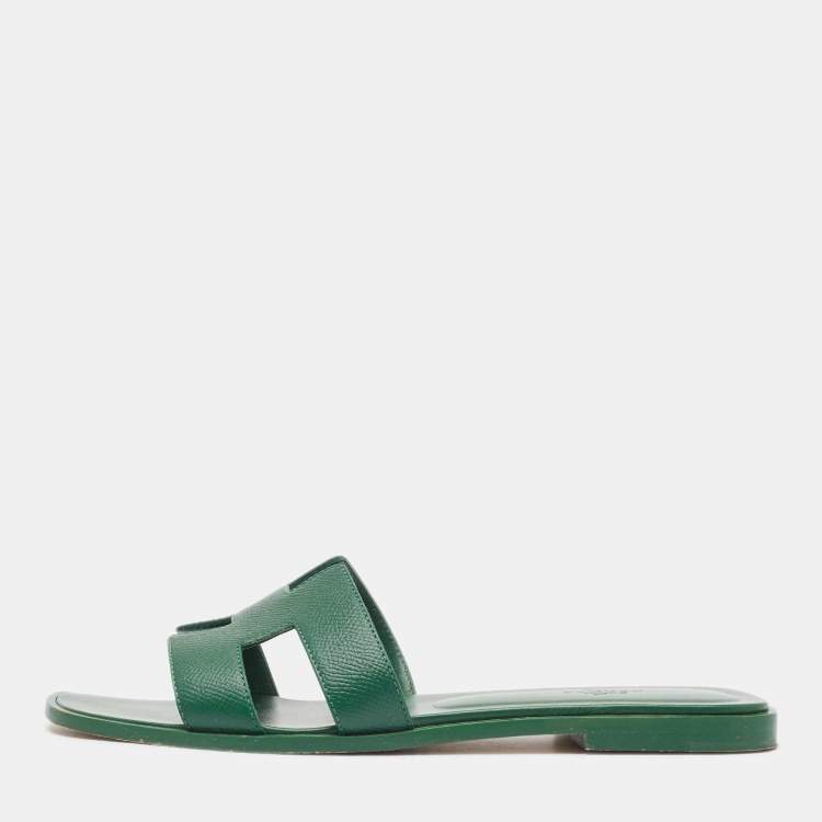 Pre Owned Hermes Green Leather Oran Flat Slides Size 40