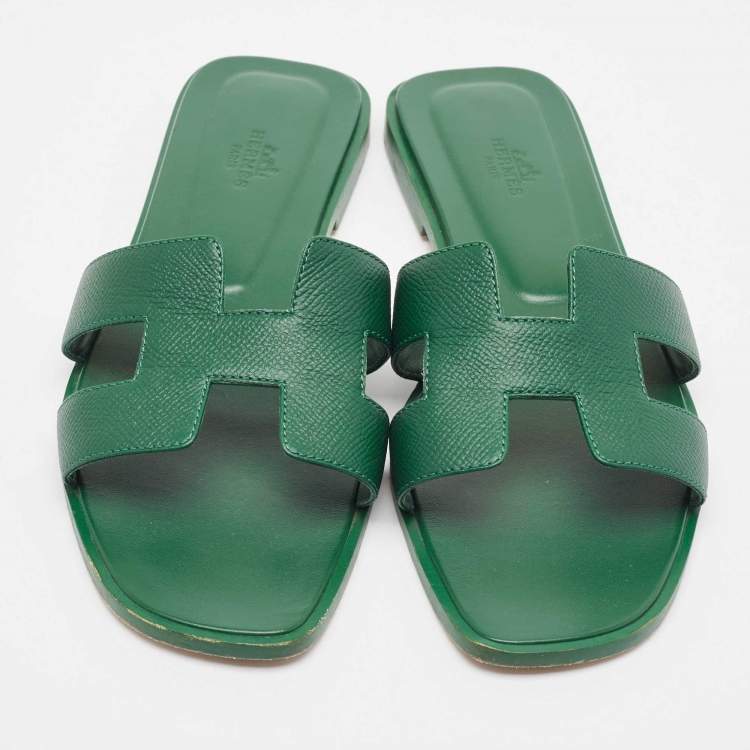 Pre Owned Hermes Green Leather Oran Flat Slides Size 40