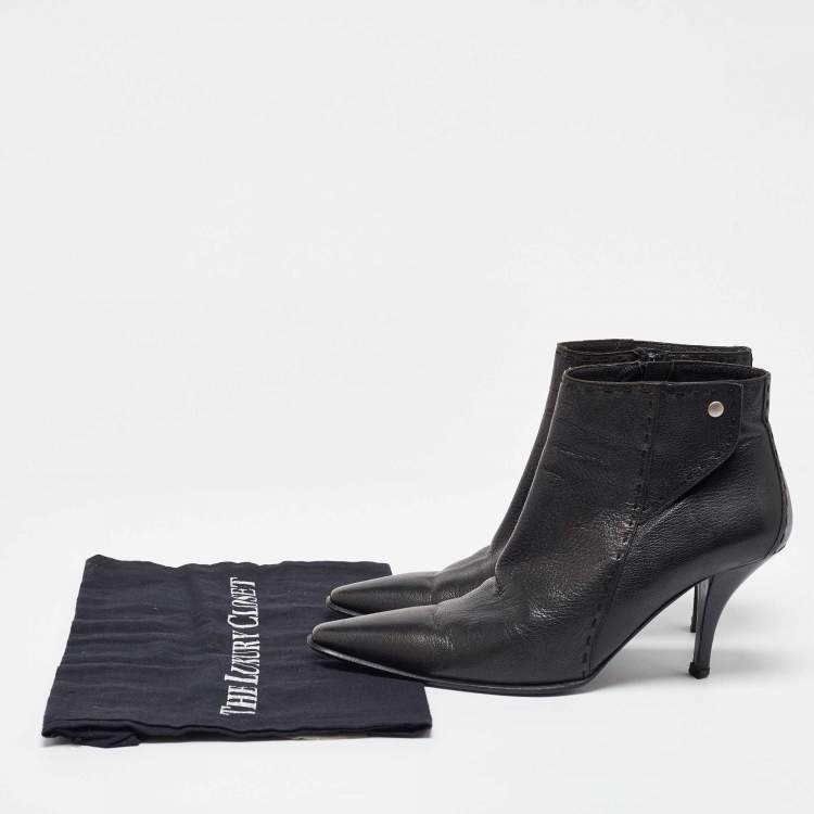 Pre Owned Hermes Black Leather Pointed Toe Ankle Length Boots Size 39.5