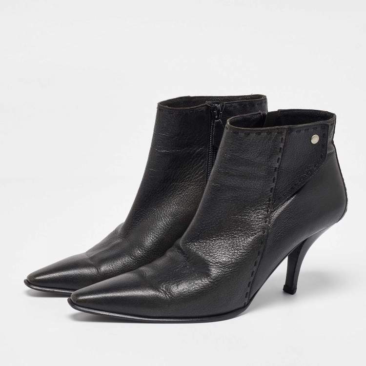 Pre Owned Hermes Black Leather Pointed Toe Ankle Length Boots Size 39.5