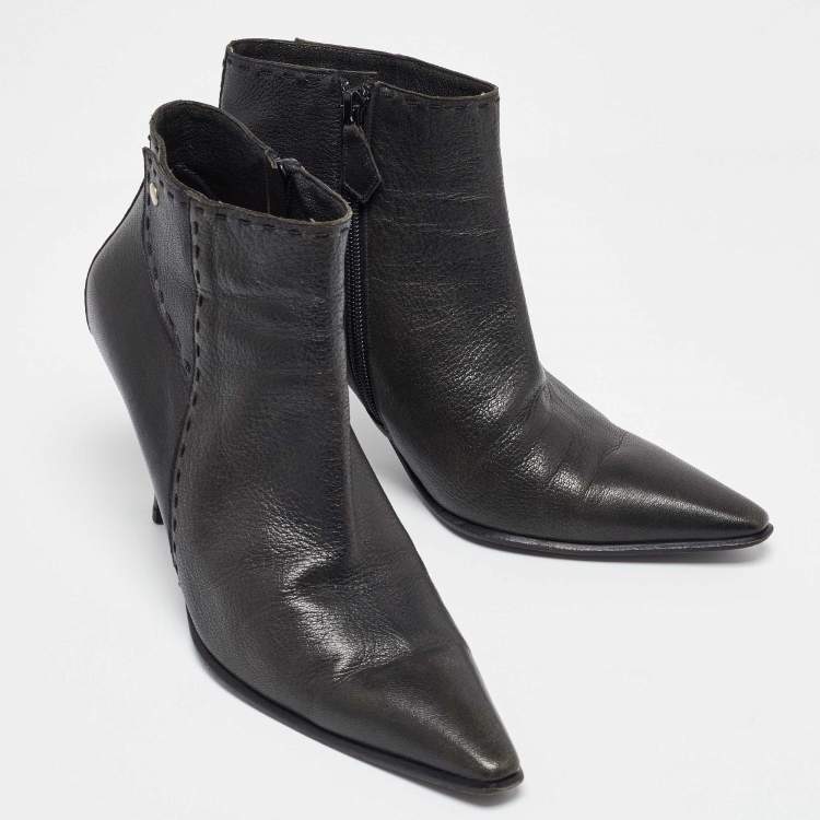 Pre Owned Hermes Black Leather Pointed Toe Ankle Length Boots Size 39.5