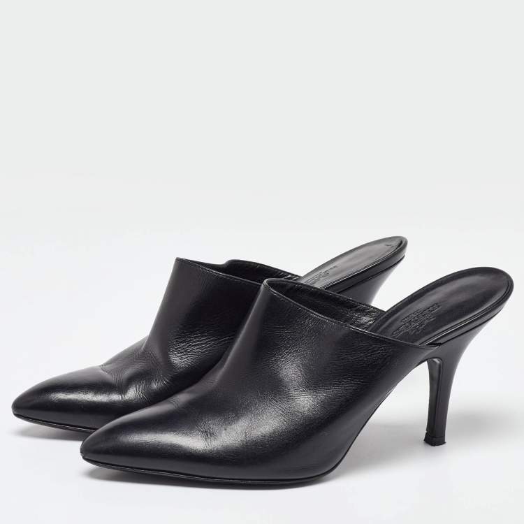 Pre Owned Hermes Black Leather Heel Mule Sandals Size 37