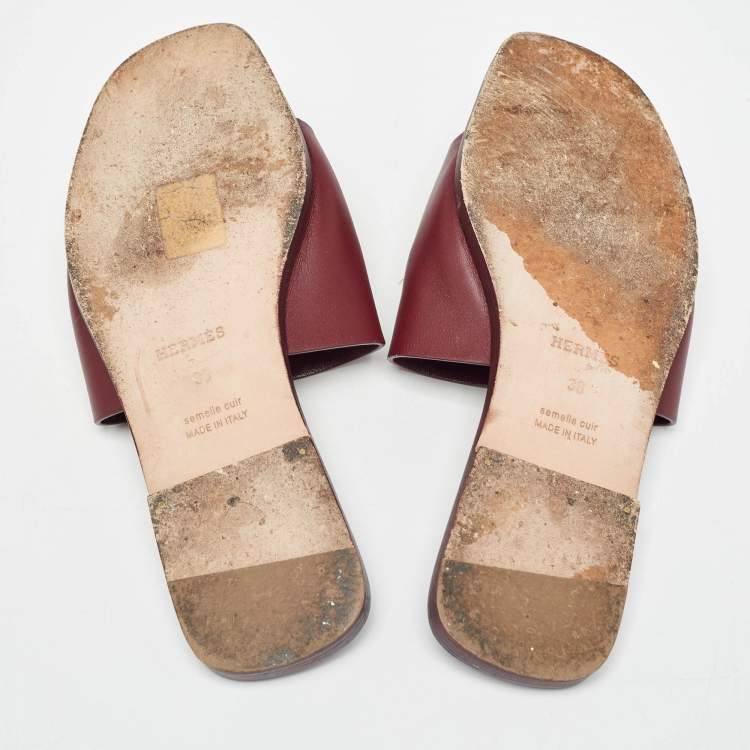 Pre Owned Hermes Burgundy Leather Villa Flat Slides Size 38