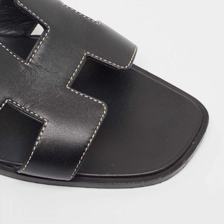Pre Owned Hermes Black Leather Oran Flat Slides Size 39