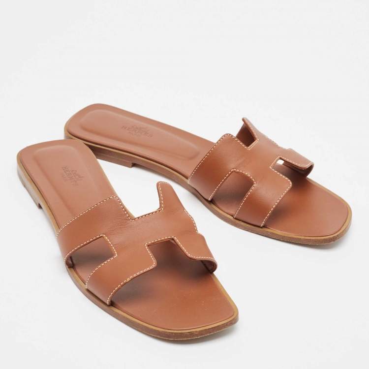 Pre Owned Hermes Brown Leather Oran Flat Slides Size 41.5