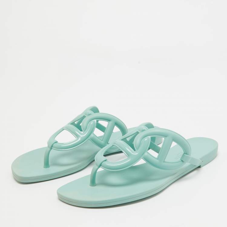 Pre Owned Hermes Mint Green Rubber Egerie Thong Flats Size 36