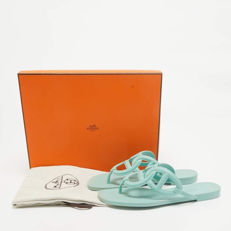 Pre Owned Hermes Mint Green Rubber Egerie Thong Flats Size 36