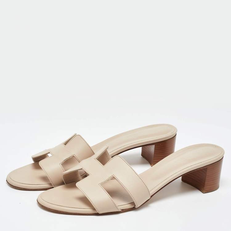 Pre Owned Hermes Cream Leather Oasis Slide Sandals Size 41.5