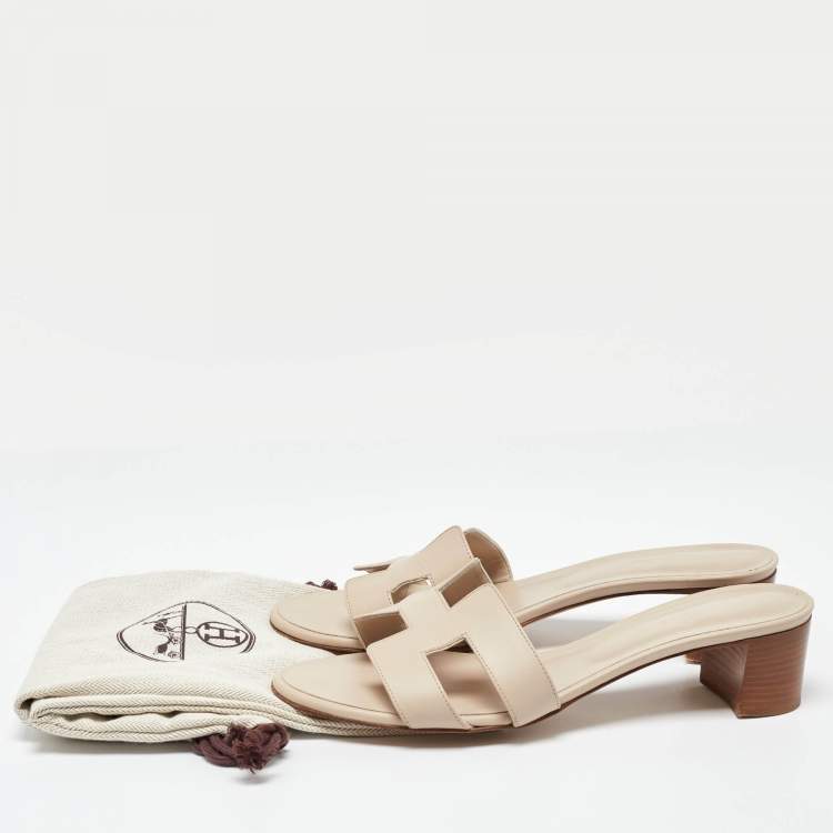 Pre Owned Hermes Cream Leather Oasis Slide Sandals Size 41.5