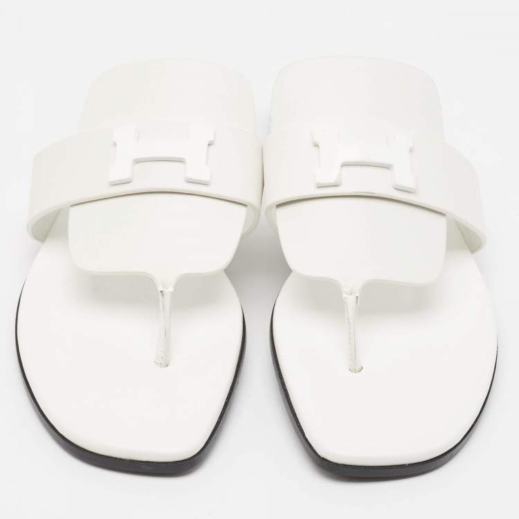 Pre Owned Hermes White Leather Galerie Thong Flats Size 37