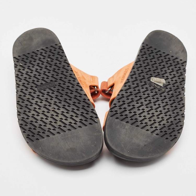 Pre Owned Hermes Orange Suede Chypre Slides Size 39
