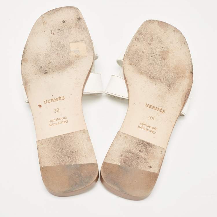 Pre Owned Hermes White Leather Oran Flats Slides Size 39