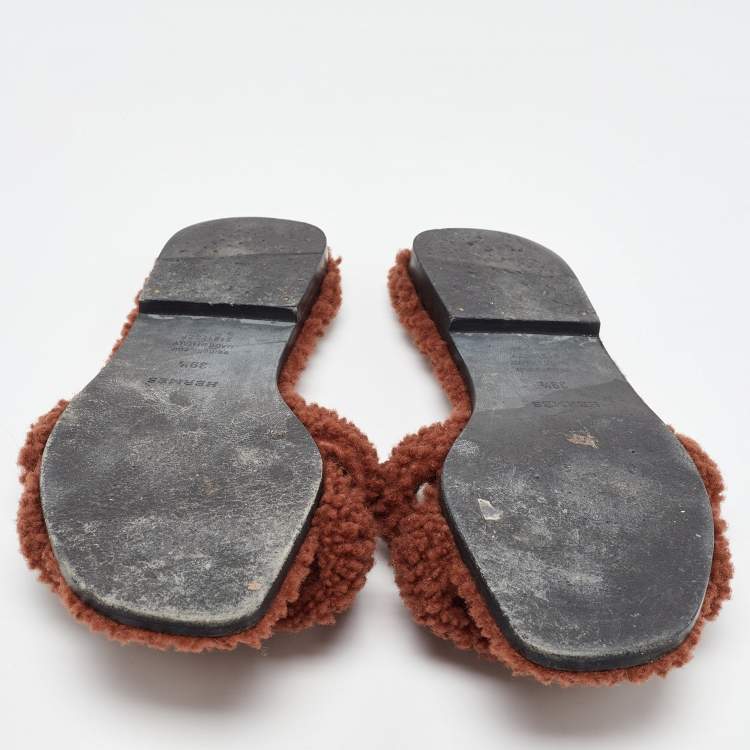 Pre Owned Hermès Brown Shearling Fur Oran Flat Slides Size 39.5