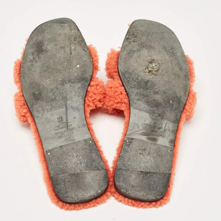 Pre Owned Hermes Orange Shearling Fur Oran Flat Slides Size 37