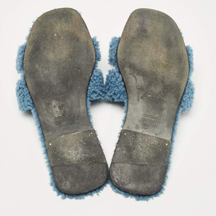 Pre Owned Hermes Blue Shearling Fur Oran Flat Slides Size 37