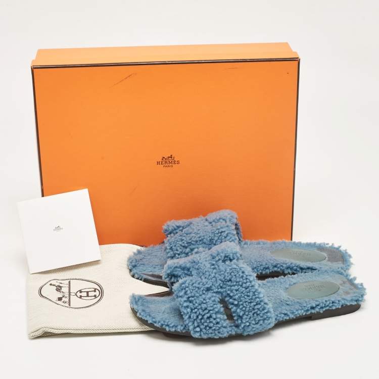 Pre Owned Hermes Blue Shearling Fur Oran Flat Slides Size 37