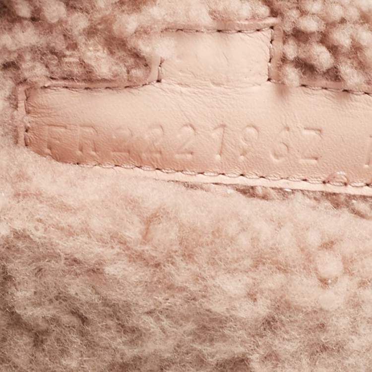 Pre Owned Hermes Beige Fur Chypre Flat Sandals Size 38.5