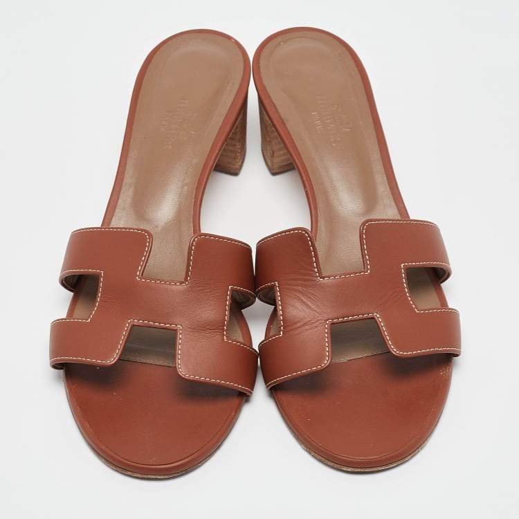 Pre Owned Hermes Brown Leather Oasis Slide Sandals Size 38