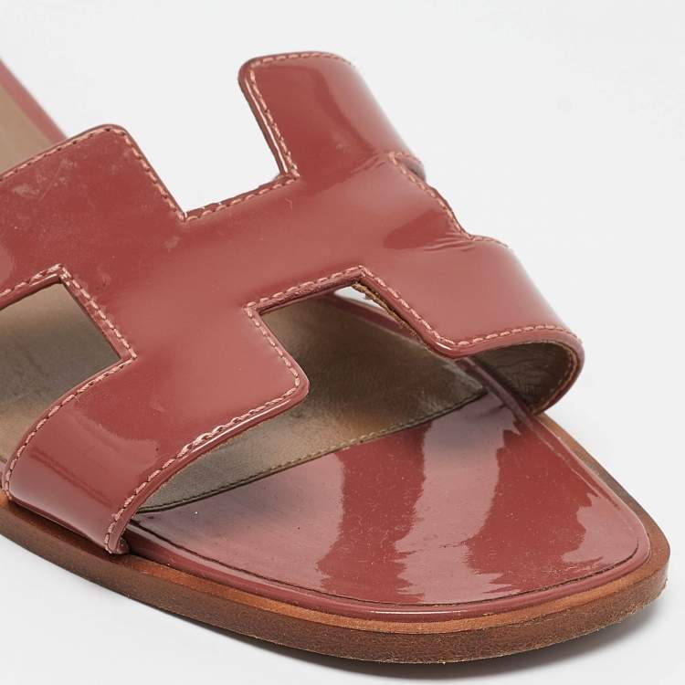 Pre Owned Hermes Pink Patent Leather Oran Flat Slides Size 37